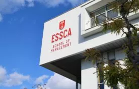 Campus ESSCA a Angers 2024 - affichage logo